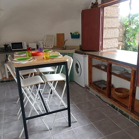 Eco Holidays Cave House Justine Granadilla De Abona Bagian luar foto
