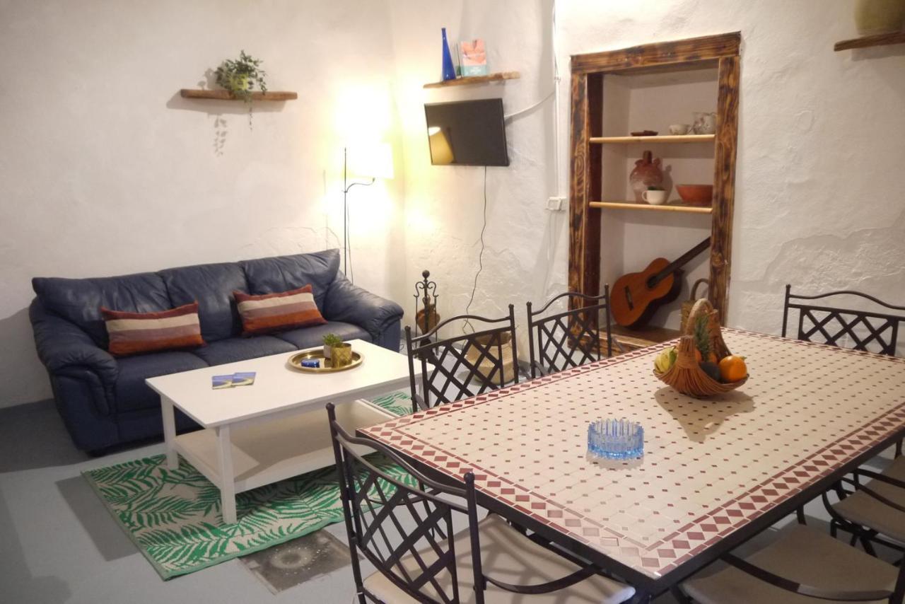 Eco Holidays Cave House Justine Granadilla De Abona Bagian luar foto