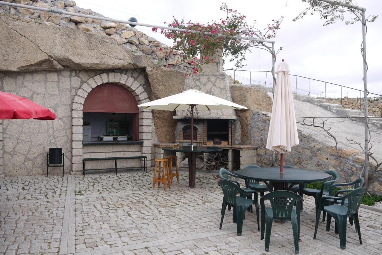 Eco Holidays Cave House Justine Granadilla De Abona Bagian luar foto