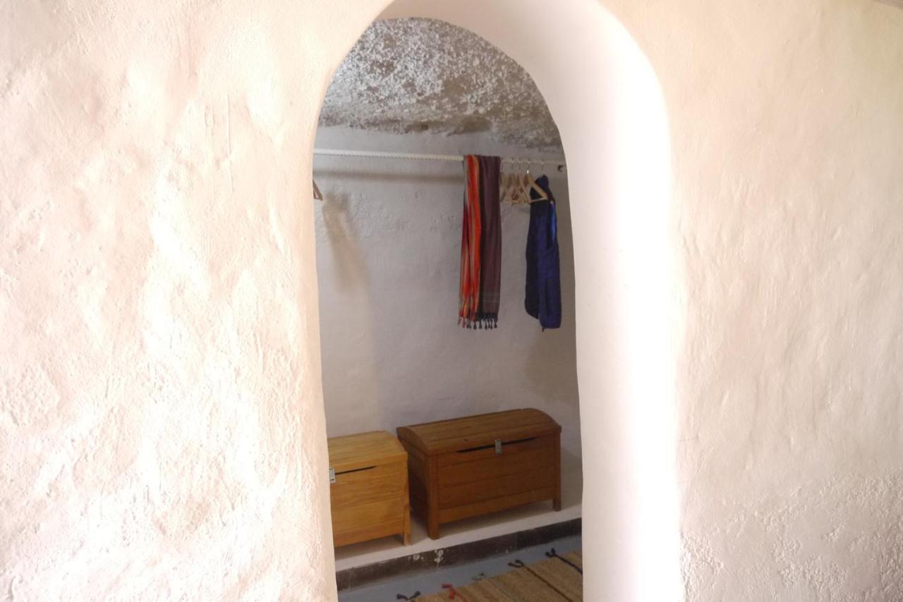 Eco Holidays Cave House Justine Granadilla De Abona Bagian luar foto